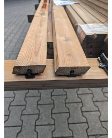 Restpost R348 - 38m2 Thermo Vuren Kliksysteem 26x65mm, inclusief rails A/B Sortering